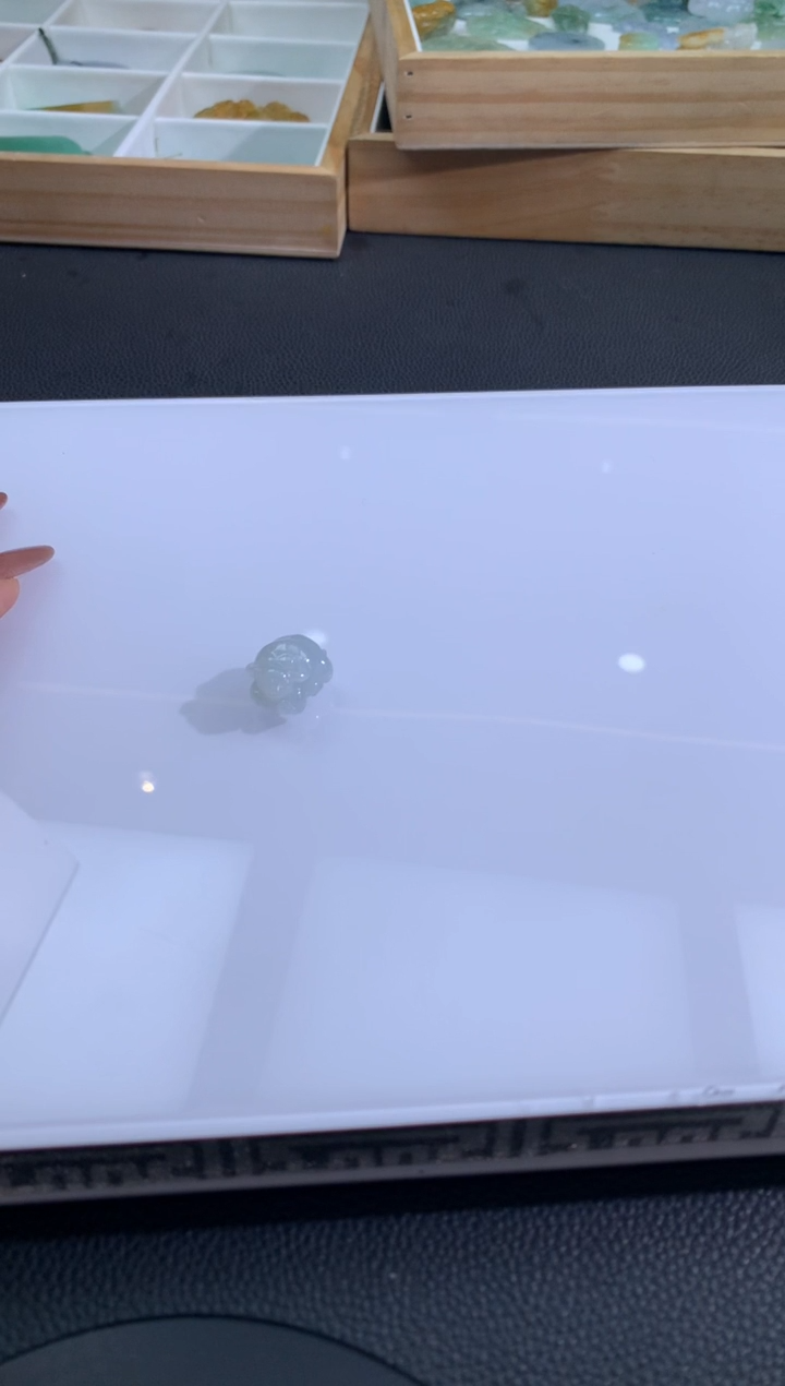 【闪购商品】定制翡翠未镶嵌翡翠