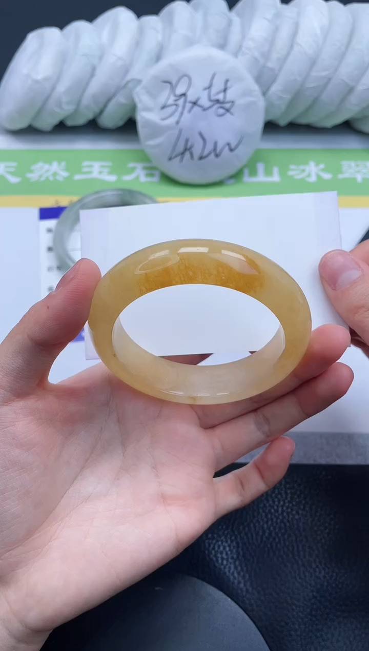 【闪购商品】石英质玉手镯未镶嵌A445-54+