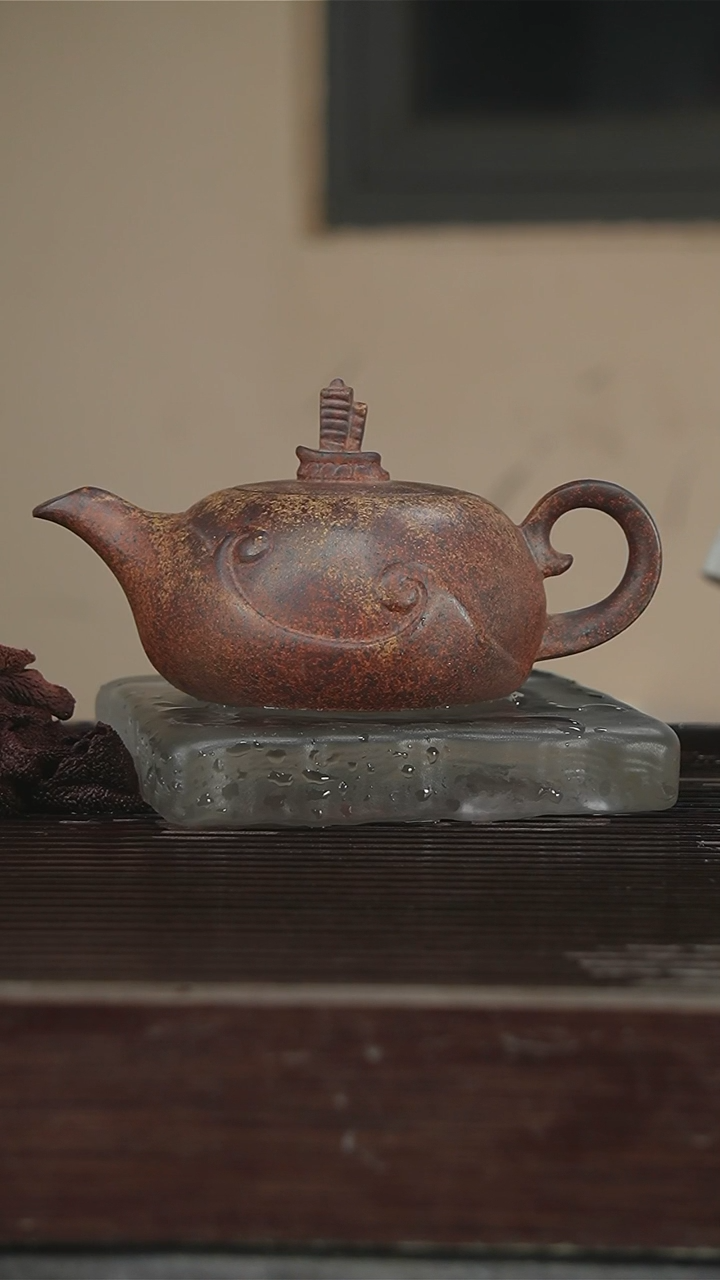 茶壶紫砂高工李玲400CC58号带证