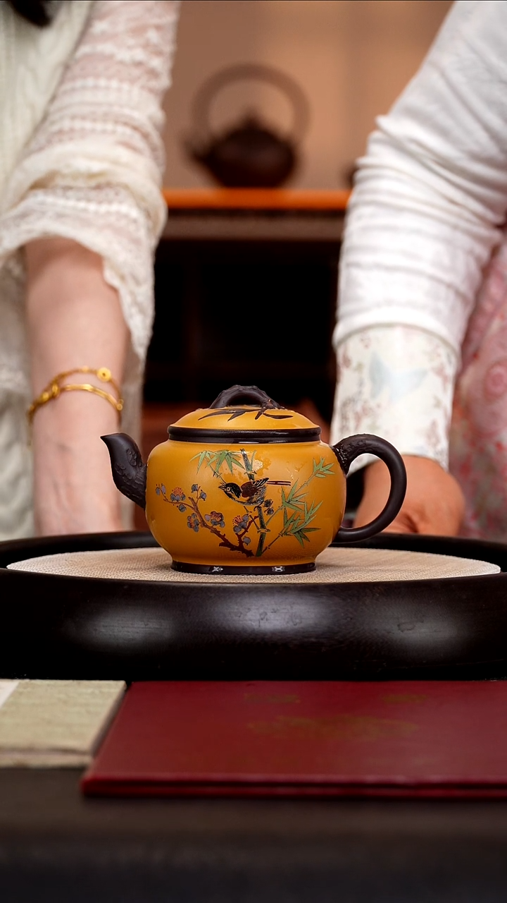 茶壶紫砂ZCP84松竹梅  黑墩头+黄金段 280cc