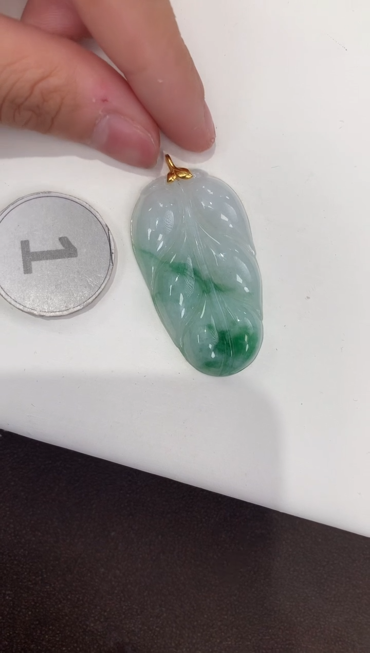 颈饰18K金镶嵌翡翠天然缅甸A货翡翠