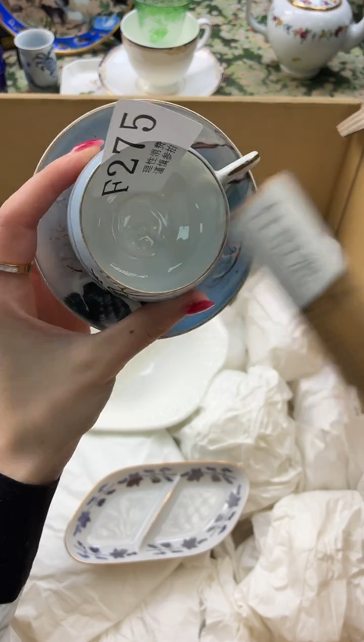 瓷片s****s       F275