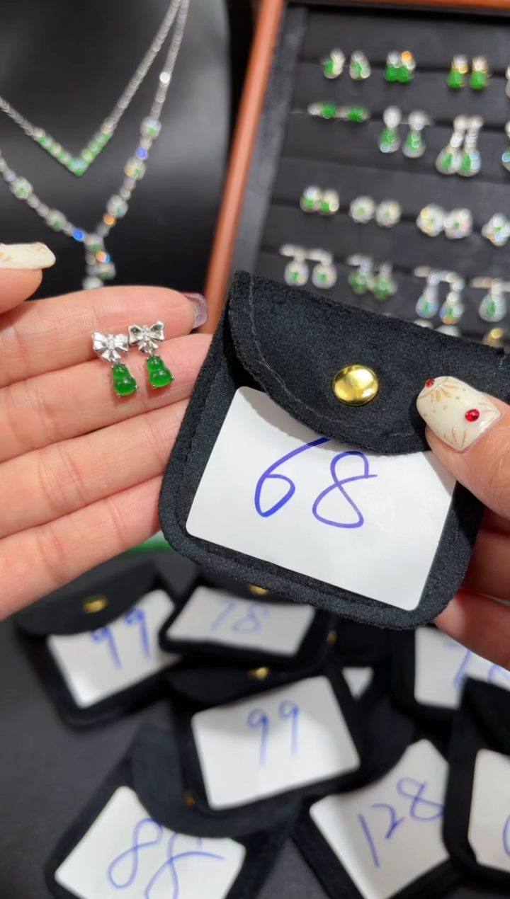 【闪购商品】翡翠颈饰银S925镶嵌葫芦/支持复检/一件