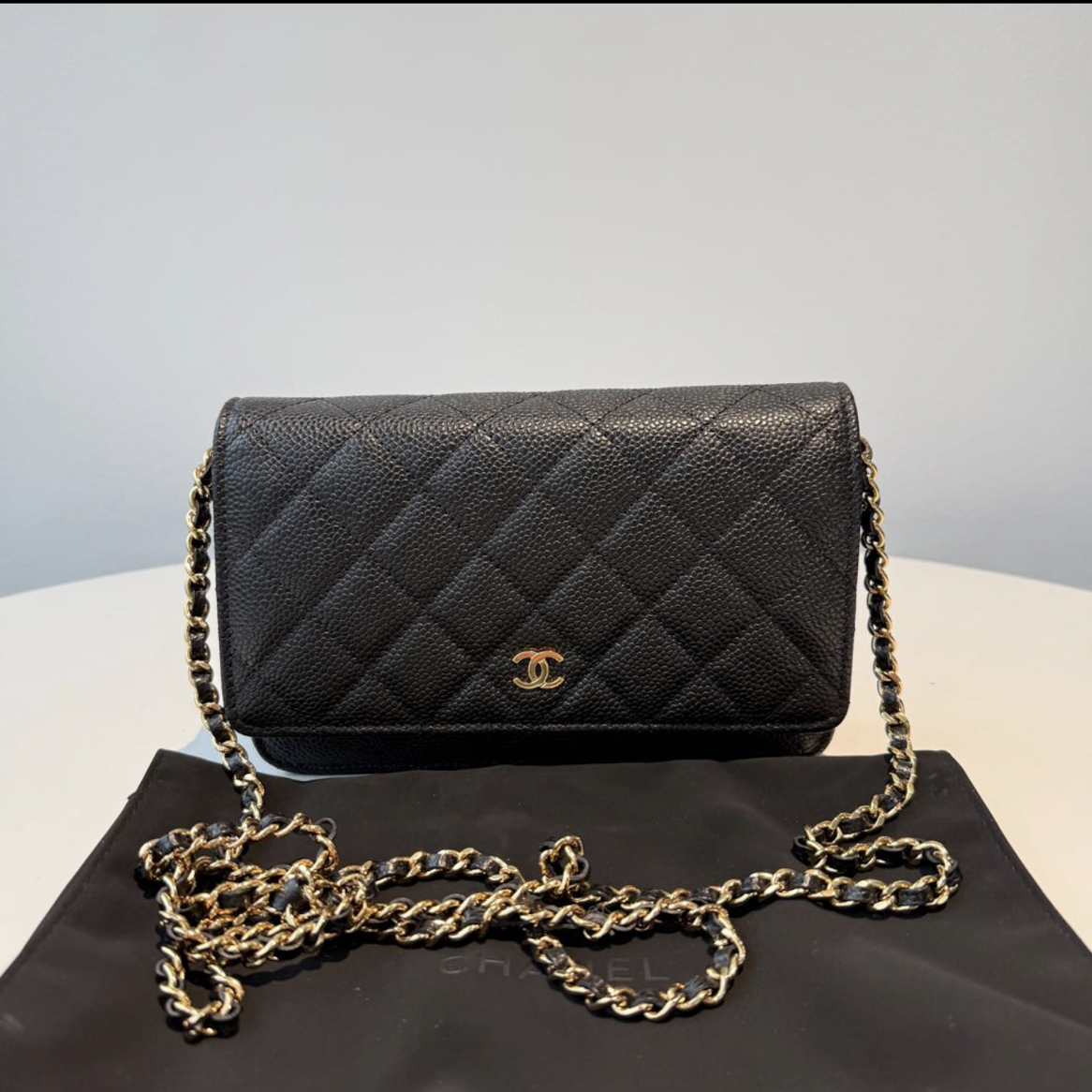 99新 Chanel/香奈儿 WOC 黑色 牛皮 中号 金扣颗粒压花 芯片 