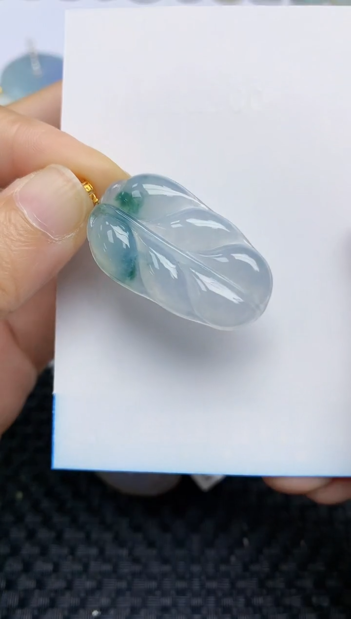 【闪购商品】翡翠挂件18K金镶嵌天然A货翡翠 198