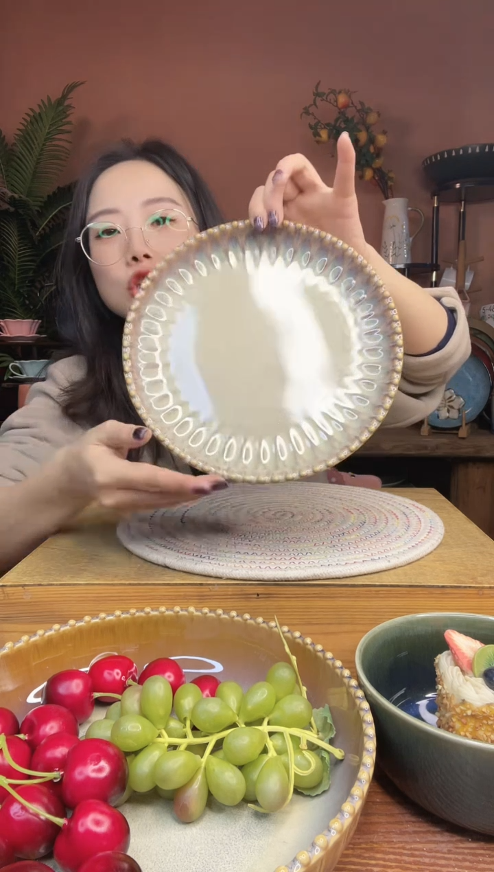 陶瓷8.5英寸黄色波点 小盘 微瑕