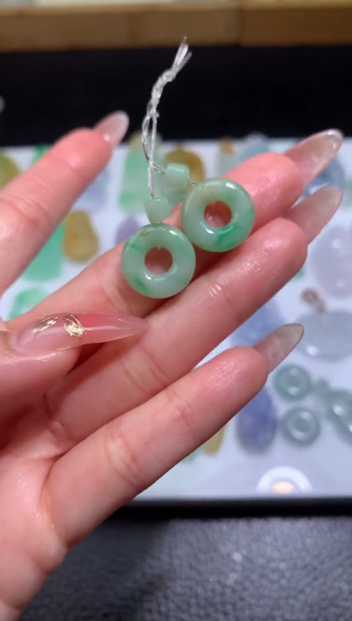 【闪购商品】定制翡翠未镶嵌毛货