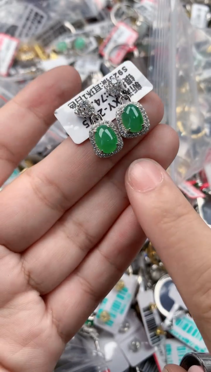 银S925镶嵌戒指翡翠999           8