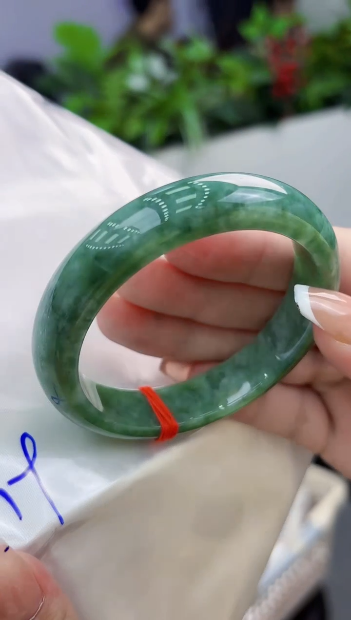 【闪购商品】翡翠手镯未镶嵌翡翠手镯
