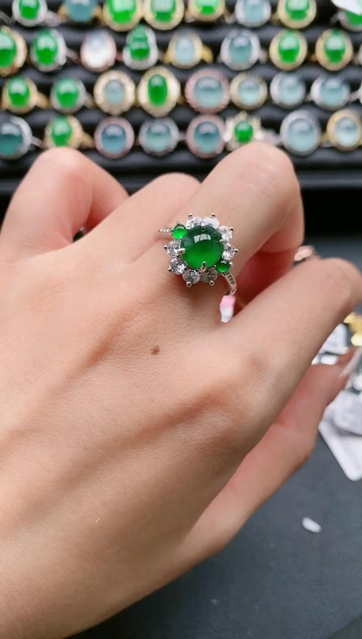 【闪购商品】翡翠戒指银S925镶嵌111111