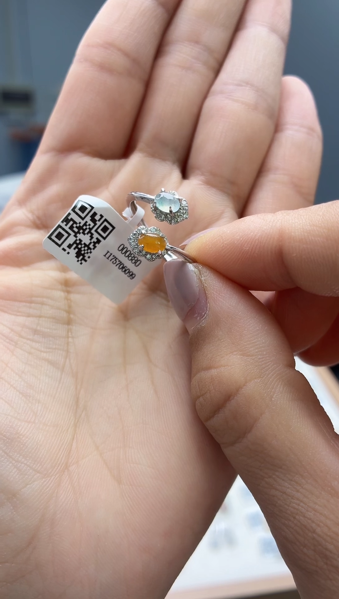 颈饰银S925镶嵌翡翠1111111111