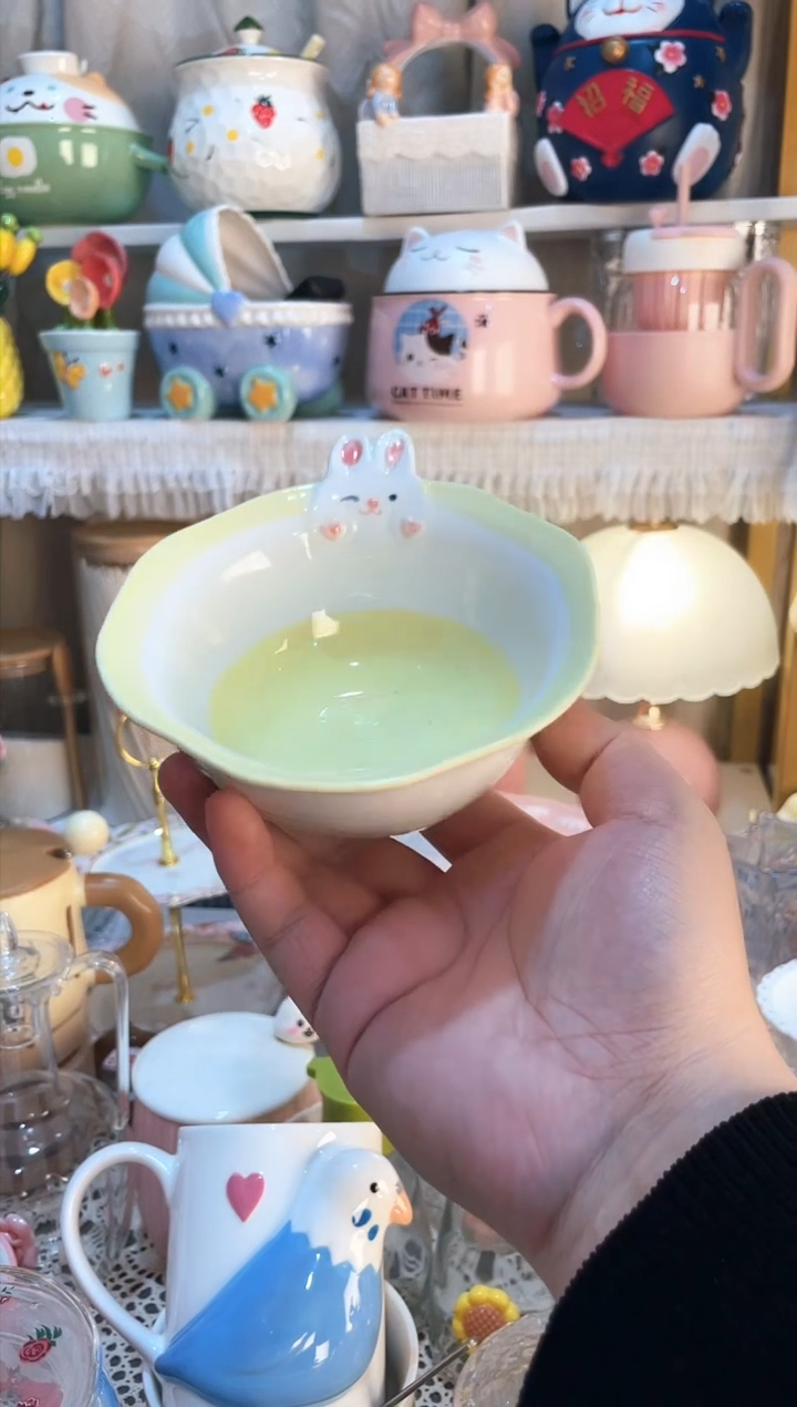 【闪购商品】瓷片兔子碗质量好发货快放心拍
