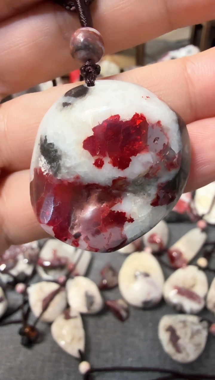 【闪购商品】天然辰砂大晶砂随行吊坠1