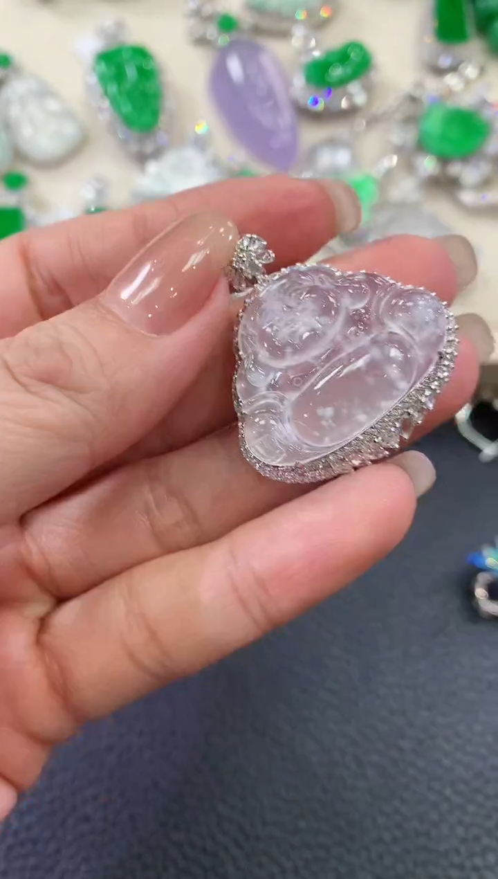 【闪购商品】翡翠吊坠(不含链)18K金镶嵌B132