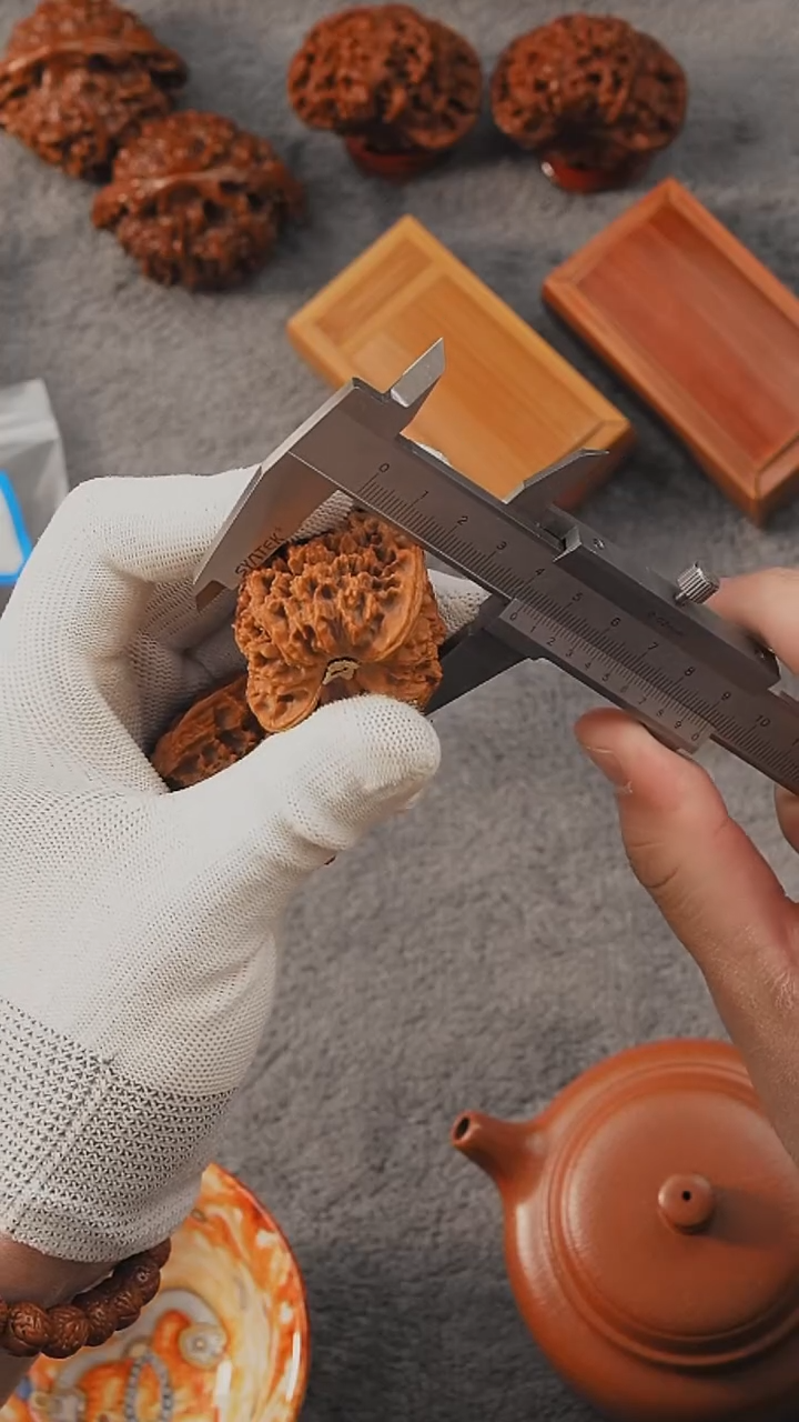 吊坠文玩核桃z**o47满天星