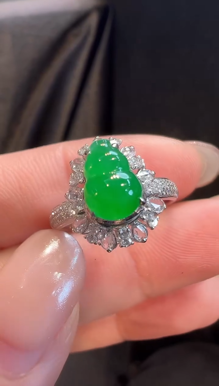 18K金镶嵌戒指翡翠AL6