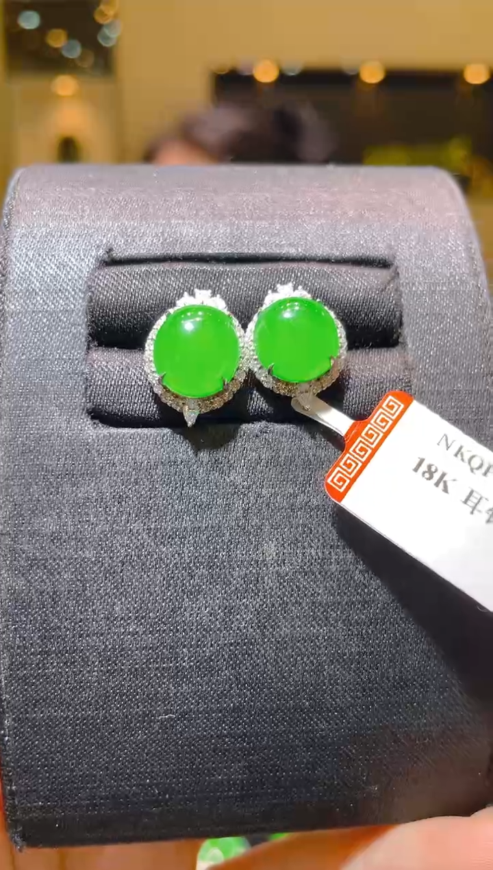 翡翠18K金镶嵌吊坠(不含链)A59