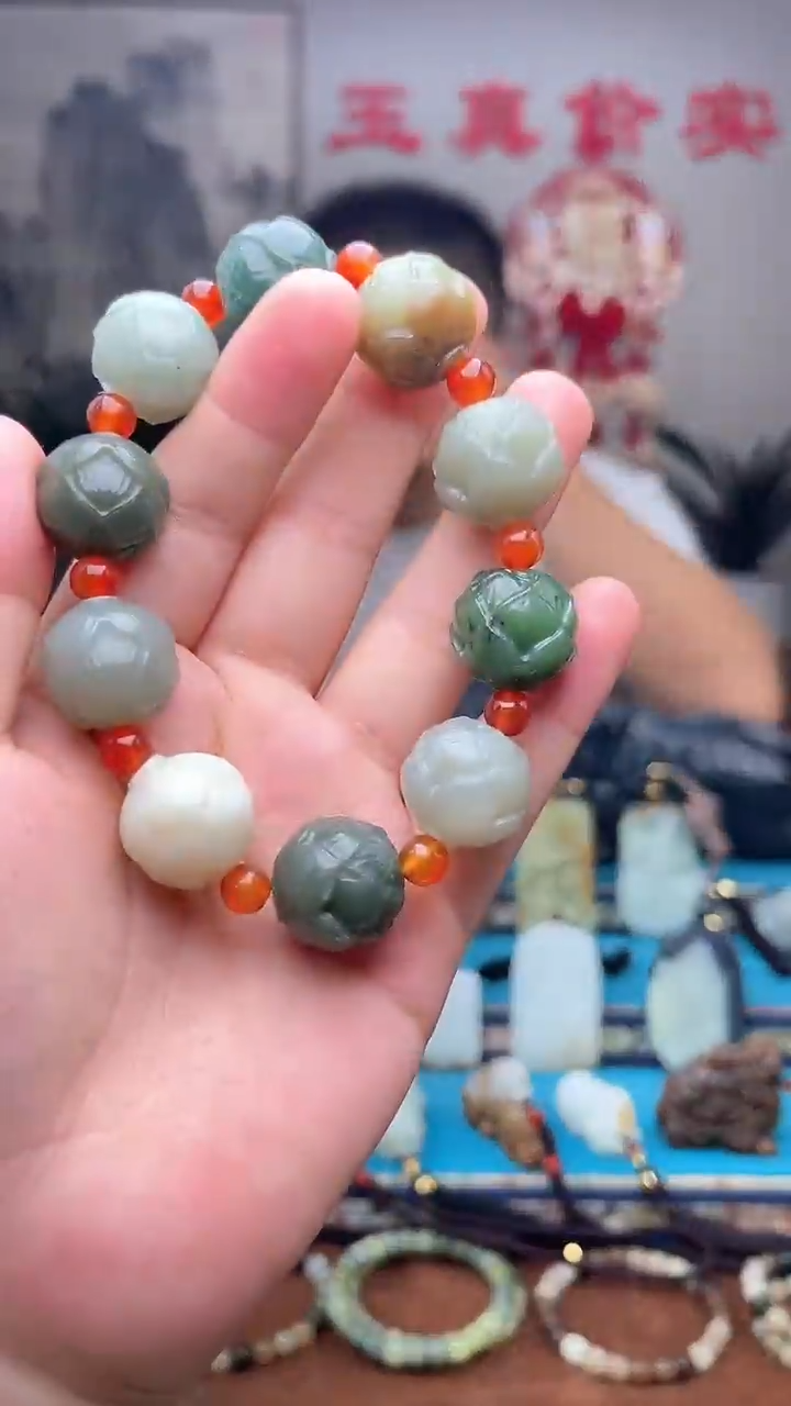 和田玉未镶嵌挂件1