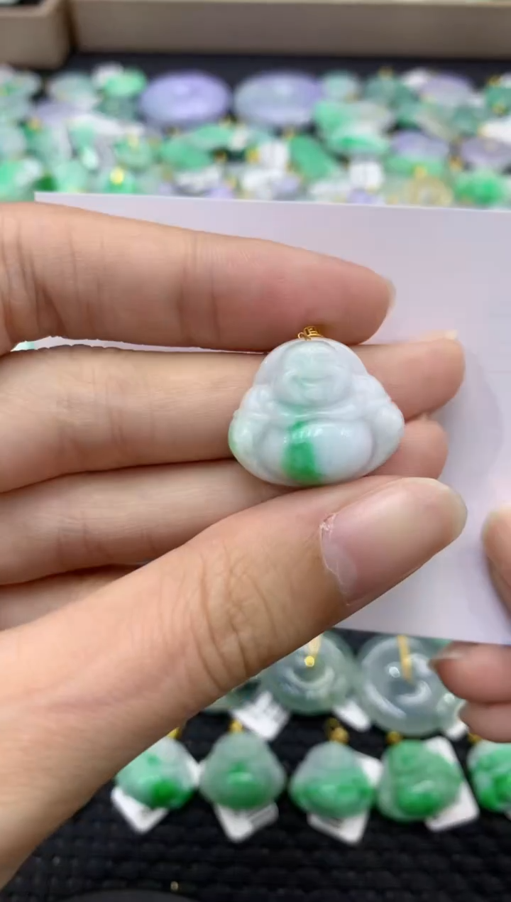 颈饰未镶嵌翡翠天然缅甸翡翠A货