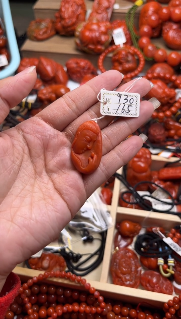 【闪购商品】南红玛瑙珠宝奇石未镶嵌930