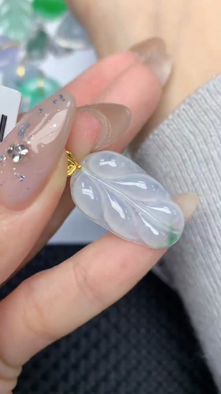 颈饰18K金镶嵌翡翠天然缅甸翡翠a货百元以上9元证书费自理