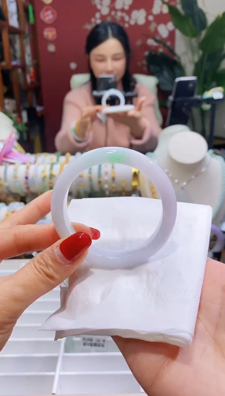 【闪购商品】翡翠手镯未镶嵌108白底青53.6/10.6*7.6