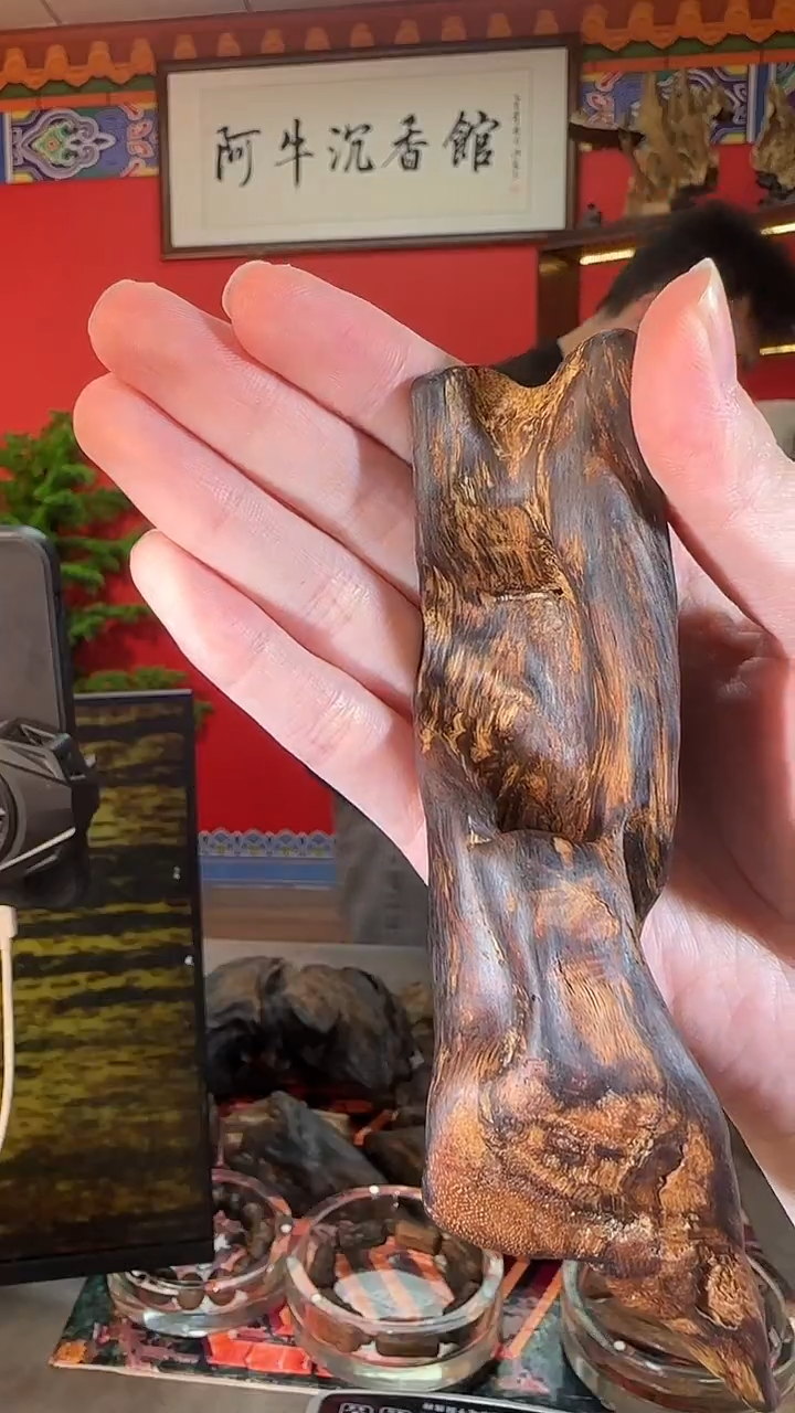 沉香吊坠D16富森多样性发一