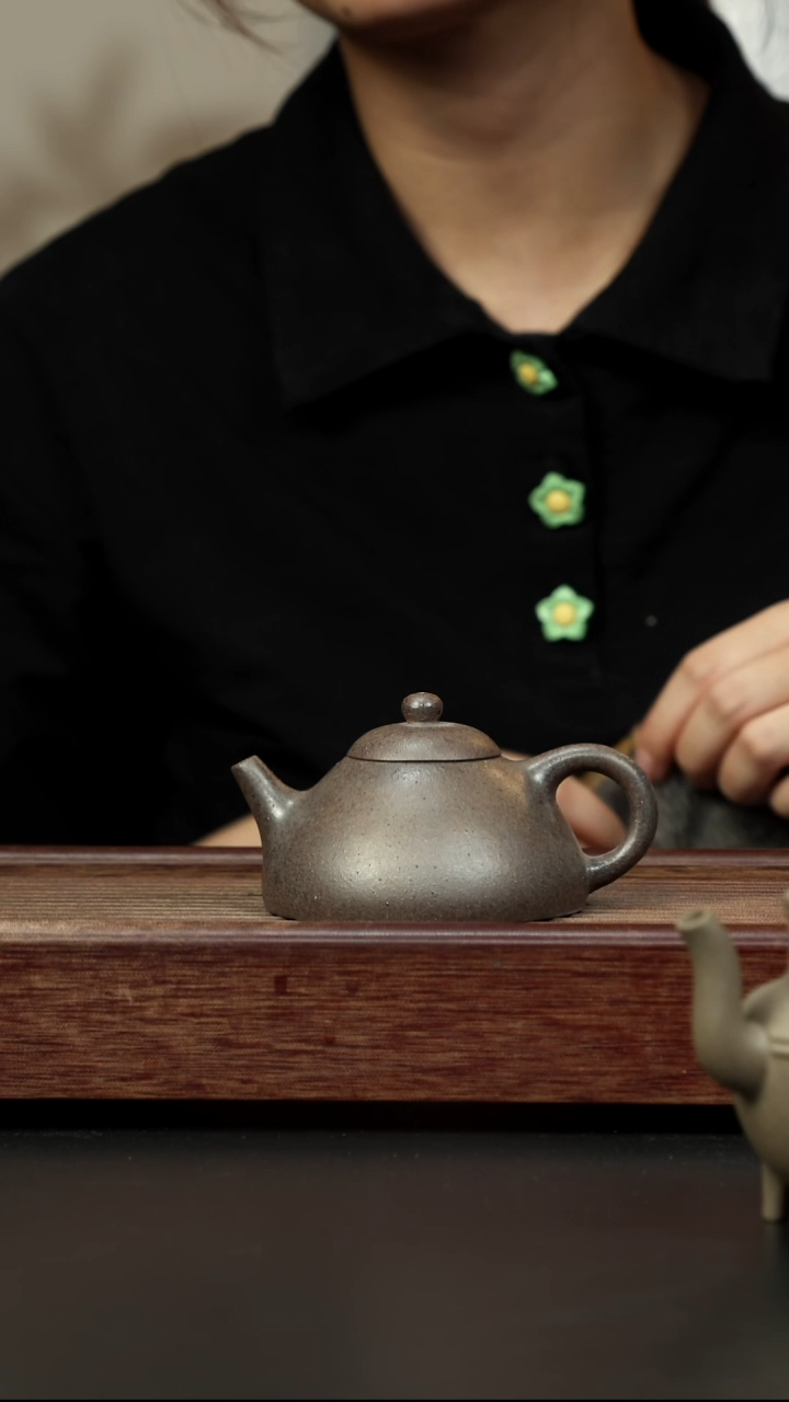 紫砂茶壶岩中泥三拼 乳瓢