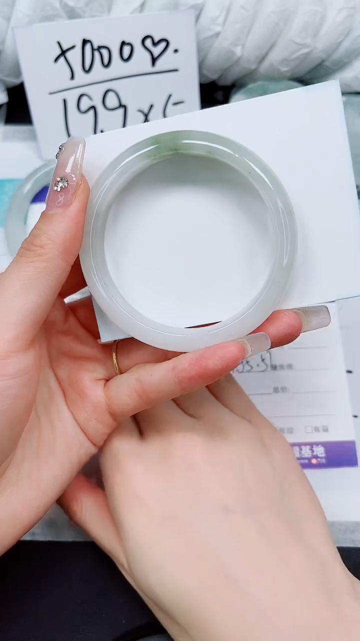 【闪购商品】石英质玉手镯未镶嵌A40-55`56`57`