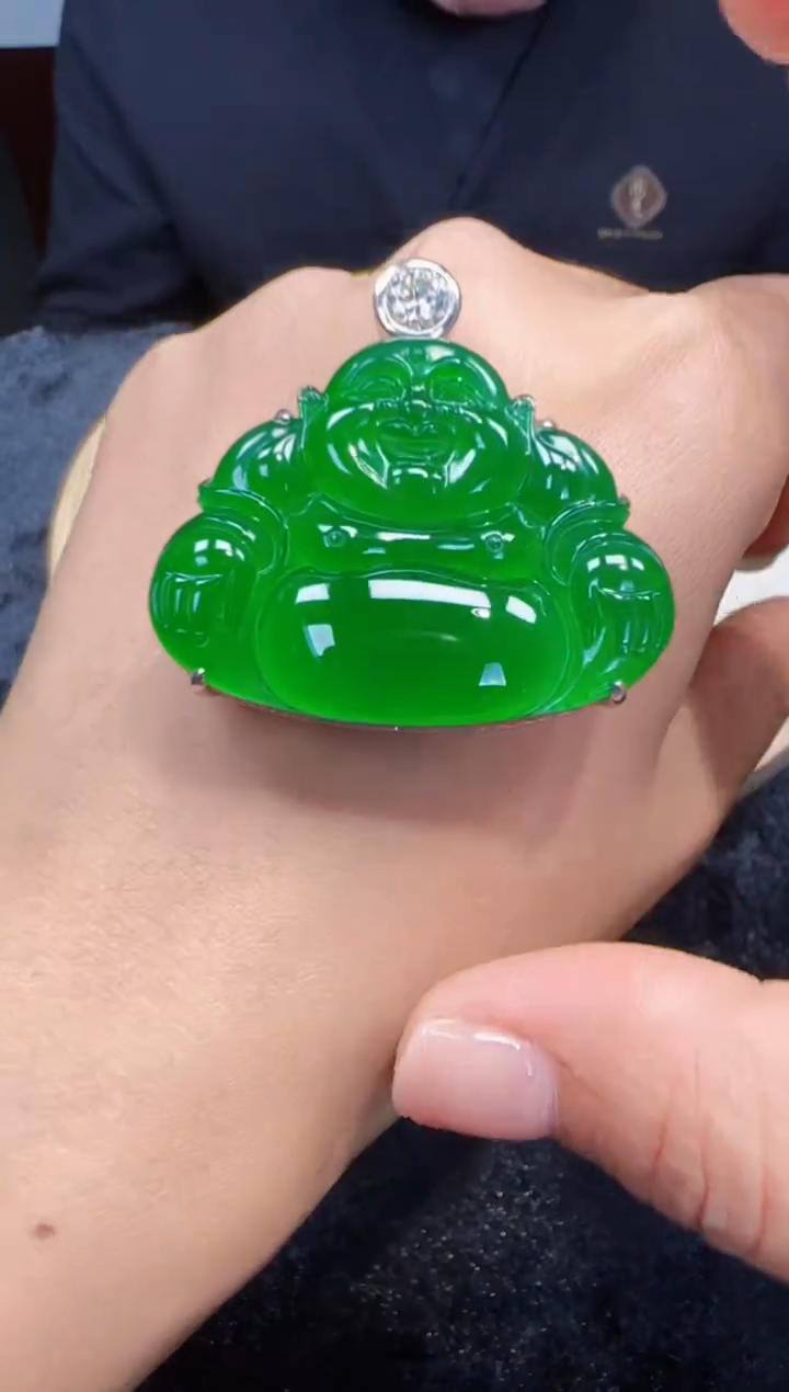 未镶嵌定制翡翠翡翠吊坠80