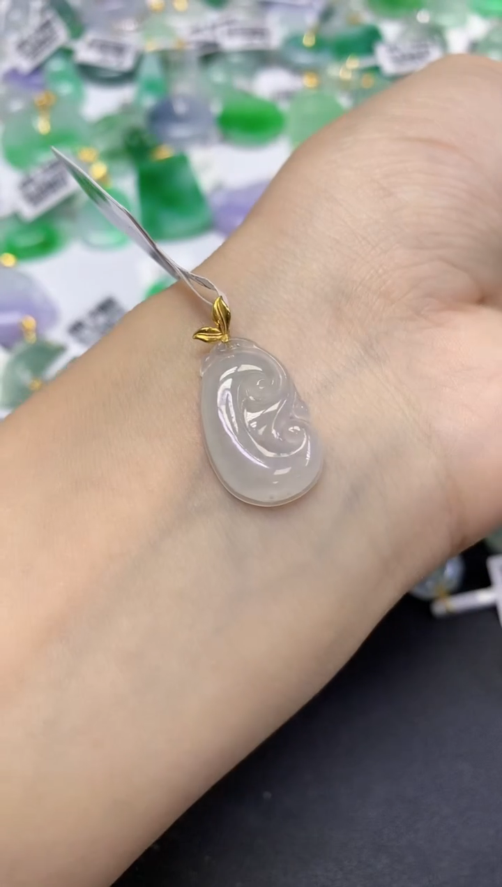 颈饰18K金镶嵌翡翠天然缅甸翡翠A货百元以上9元证书费自理