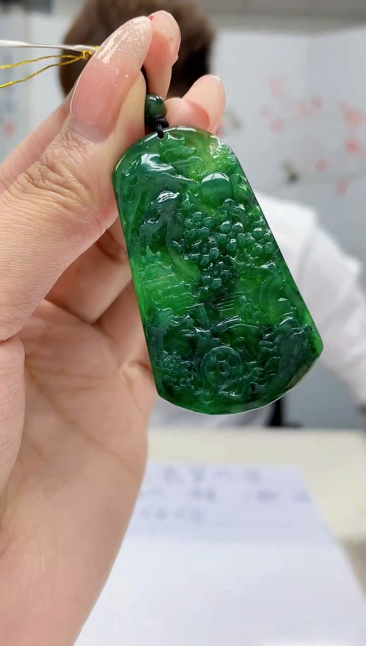 【闪购商品】定制翡翠未镶嵌4868MM-毛货挂件314