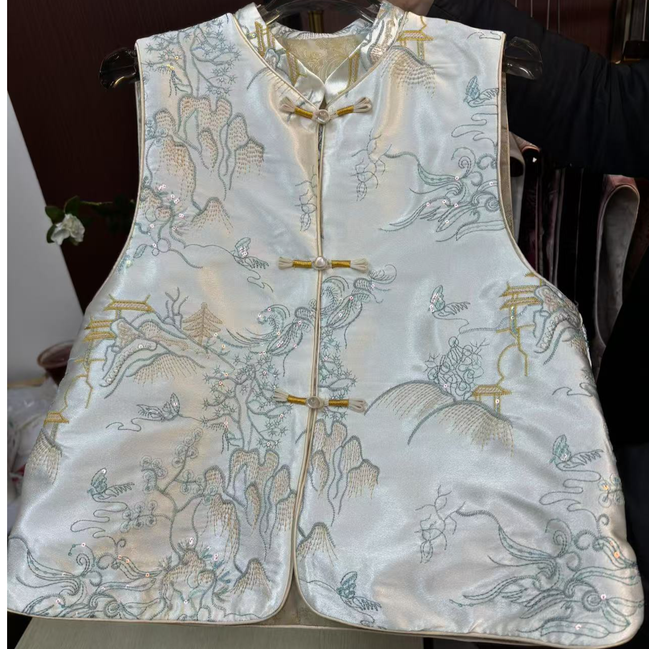 【烟雨楼阁】新中式国风马夹高级感气质百搭显瘦刺绣坎肩背心马甲