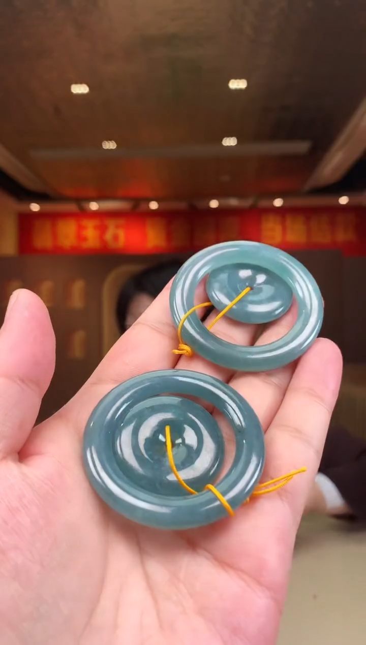 【闪购商品】定制翡翠未镶嵌多样性发货（只发一件) *d5