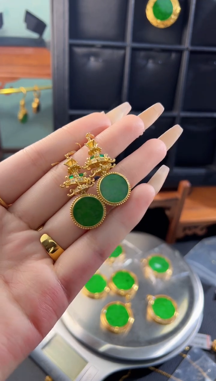 【闪购商品】翡翠耳饰银S925镀金镶嵌天然缅甸翡翠A货耳钩