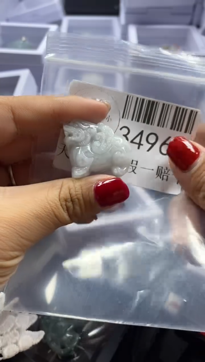 【闪购商品】翡翠吊坠(不含链)未镶嵌34969