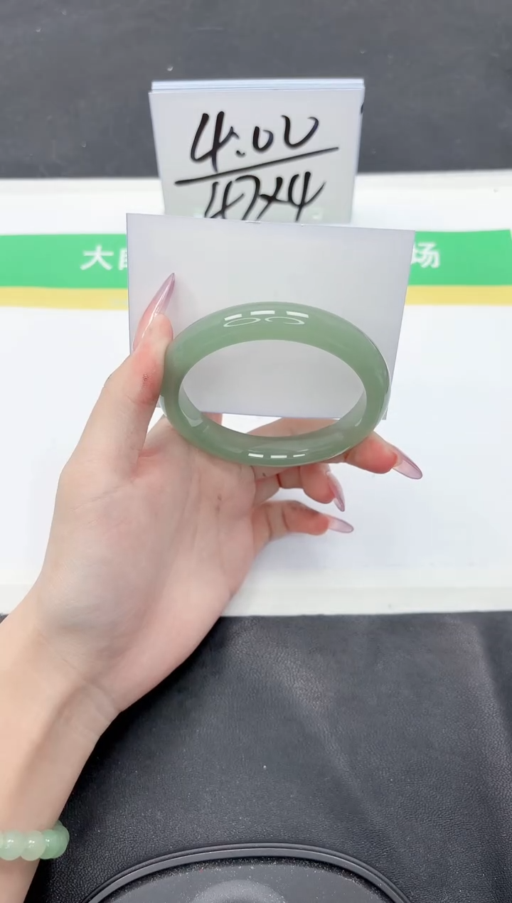 石英质玉手镯未镶嵌271-58.5