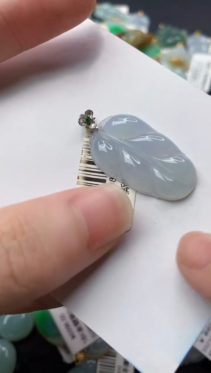 【闪购商品】翡翠颈饰18K金镶嵌2...........