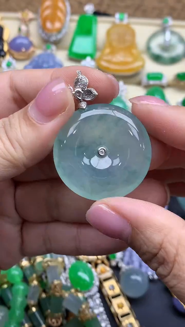 【闪购商品】翡翠颈饰18K金镶嵌601-中国好珍宝