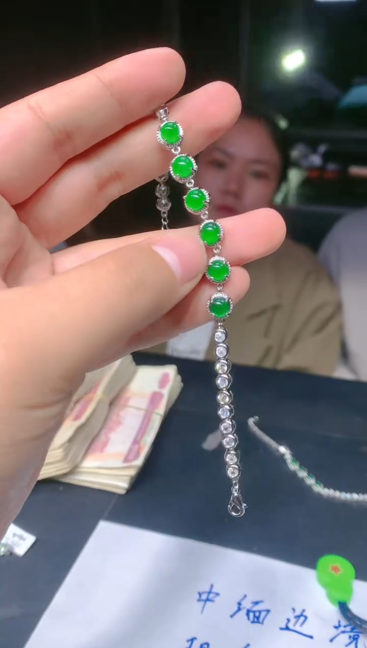 【闪购商品】定制翡翠未镶嵌31定制翡翠多样性发其一