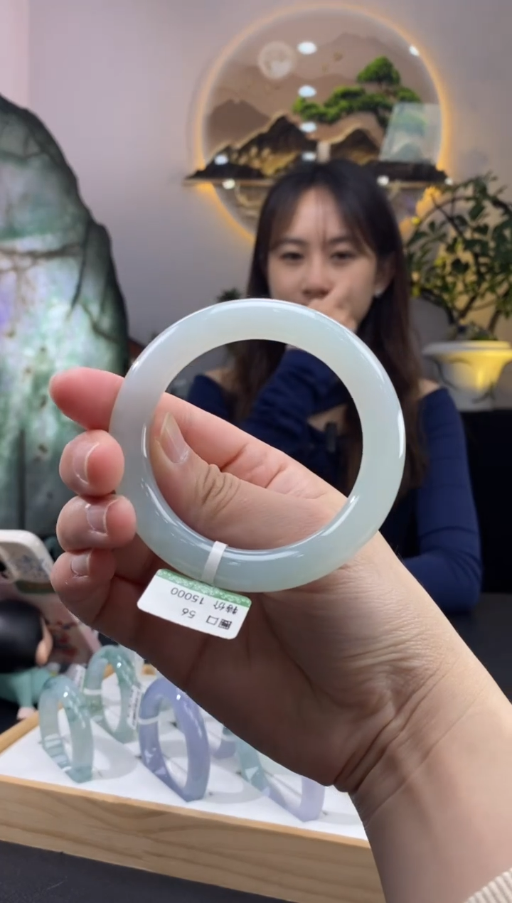 【闪购商品】翡翠手镯未镶嵌冰胶圆条手镯 编号530