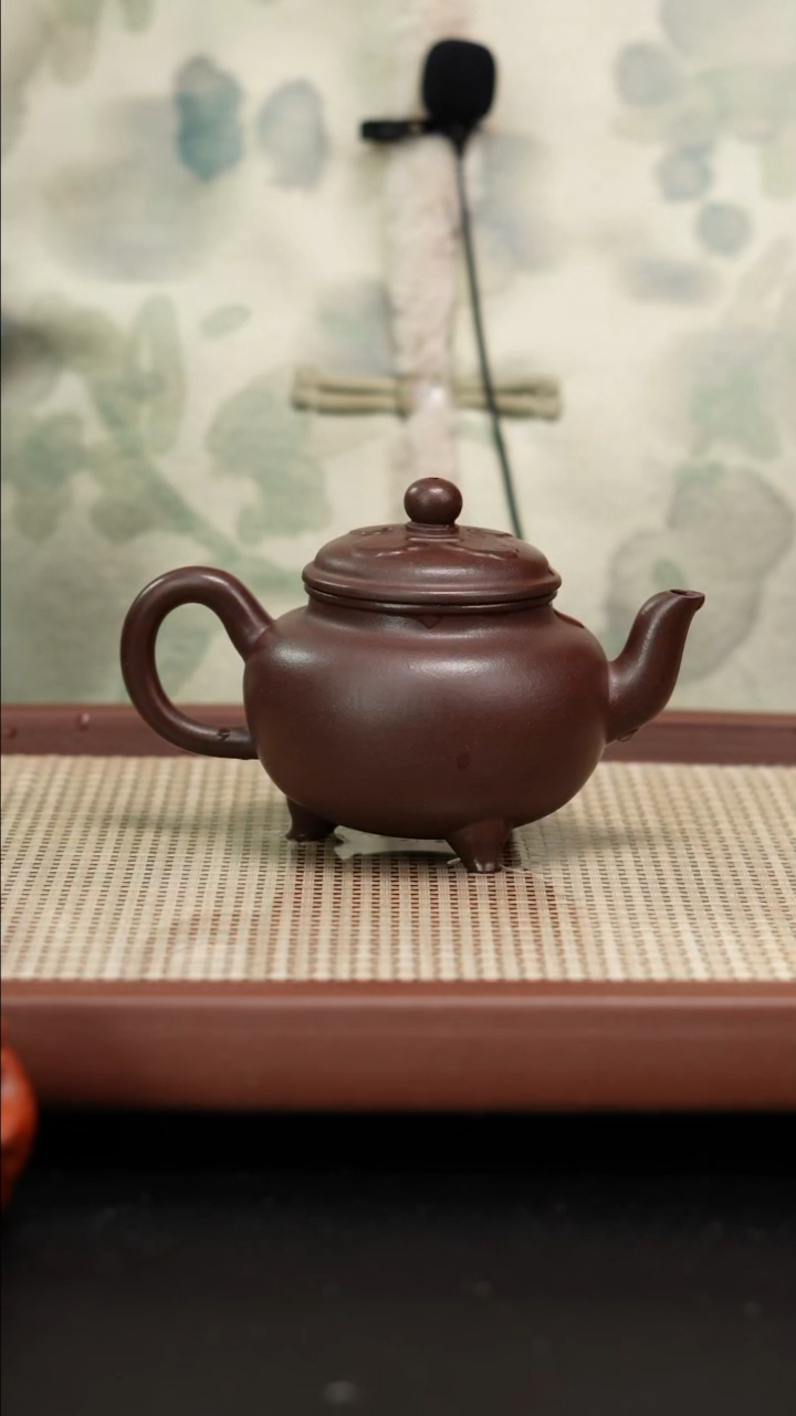 【闪购商品】紫砂茶壶铁芯老紫大彬如意200