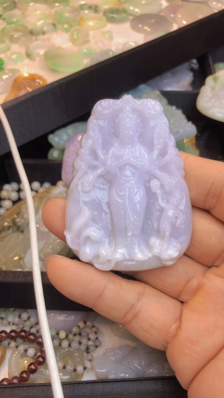 翡翠未镶嵌吊坠(不含链)拿****脸千手
