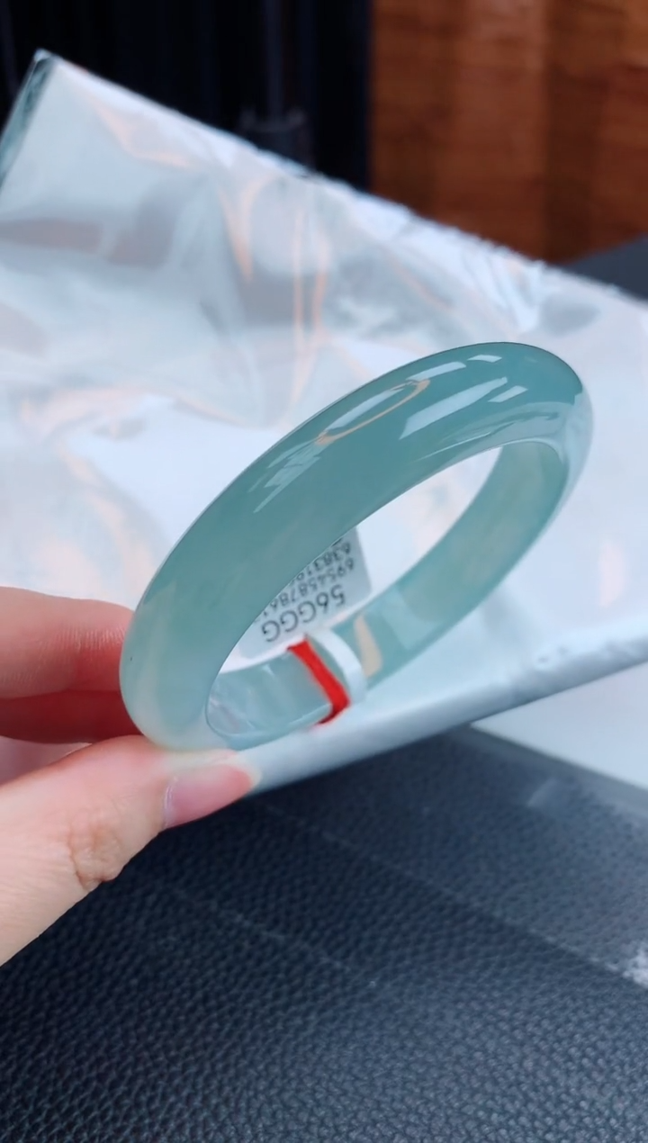 【闪购商品】翡翠手镯未镶嵌缅甸天然翡翠A货手镯