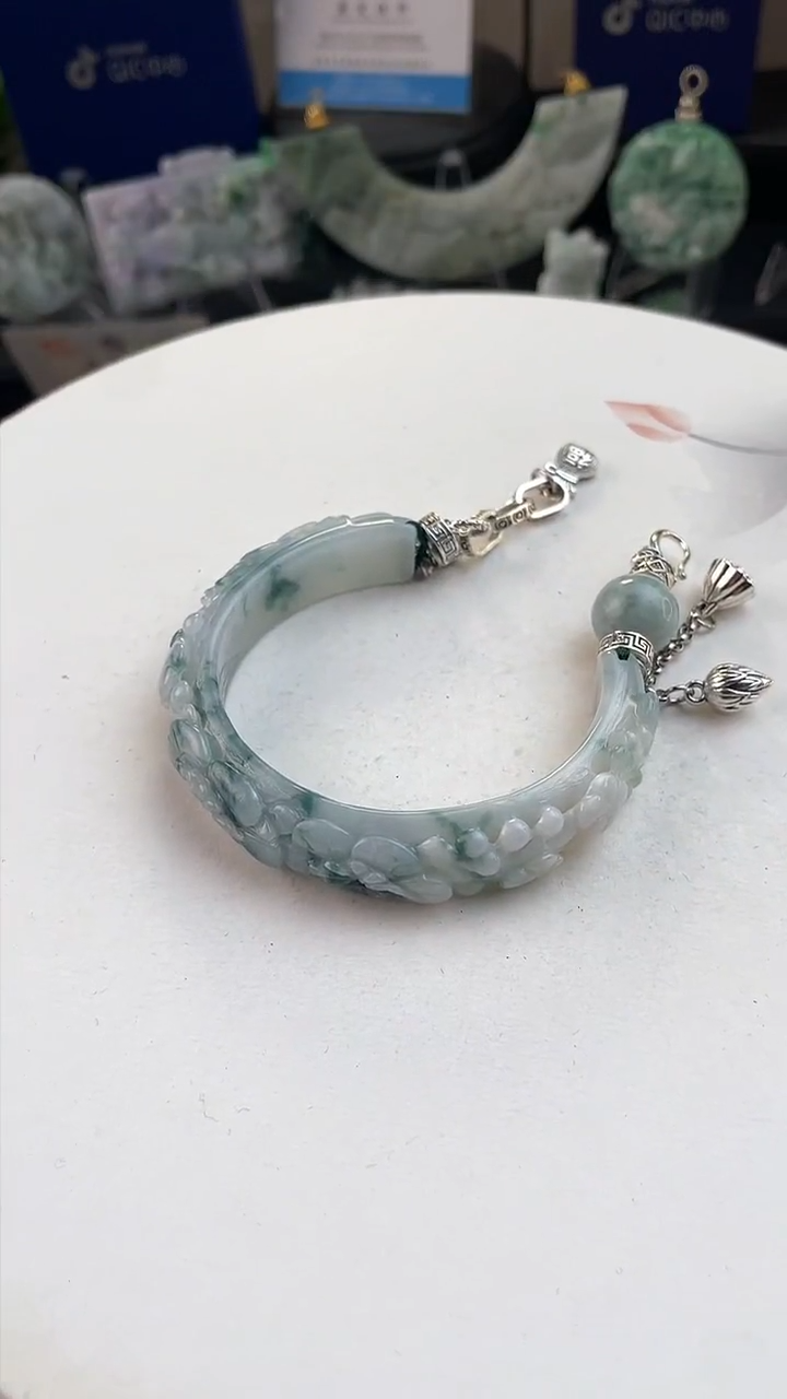 未镶嵌手链翡翠筱*手工定制默认微瑕主播介绍为准