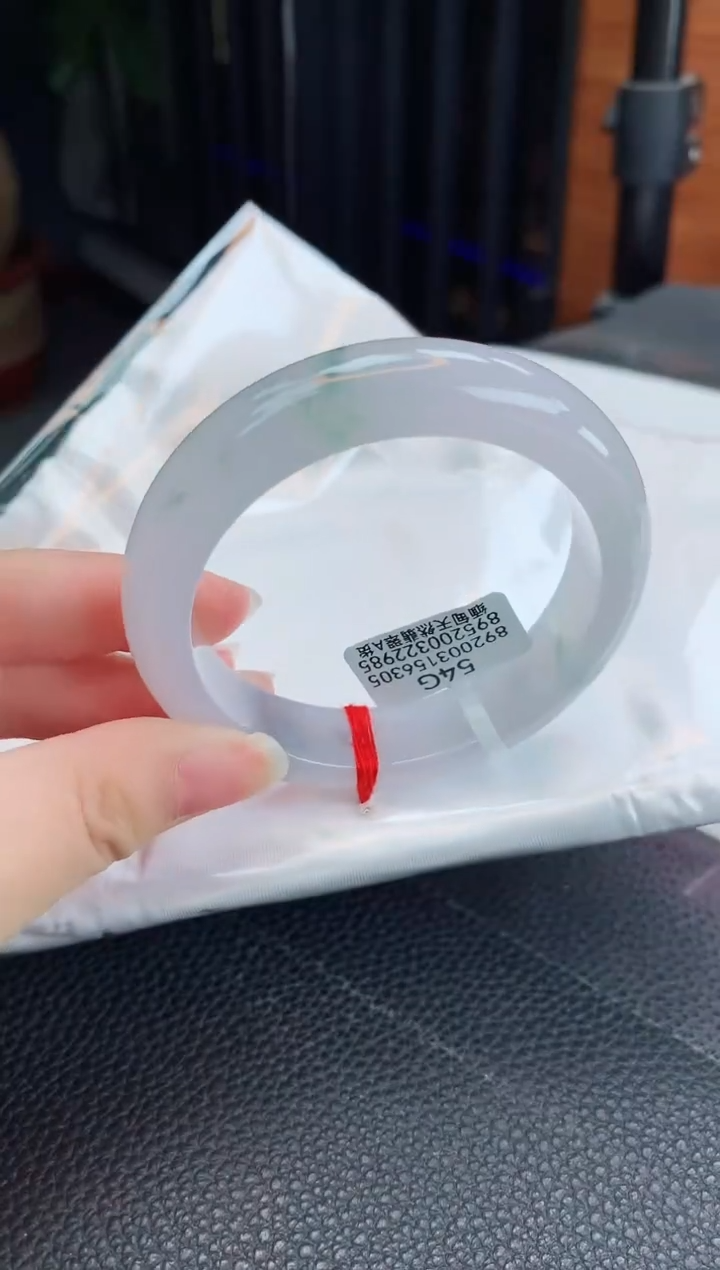 【闪购商品】翡翠手镯未镶嵌缅甸天然翡翠A货手镯