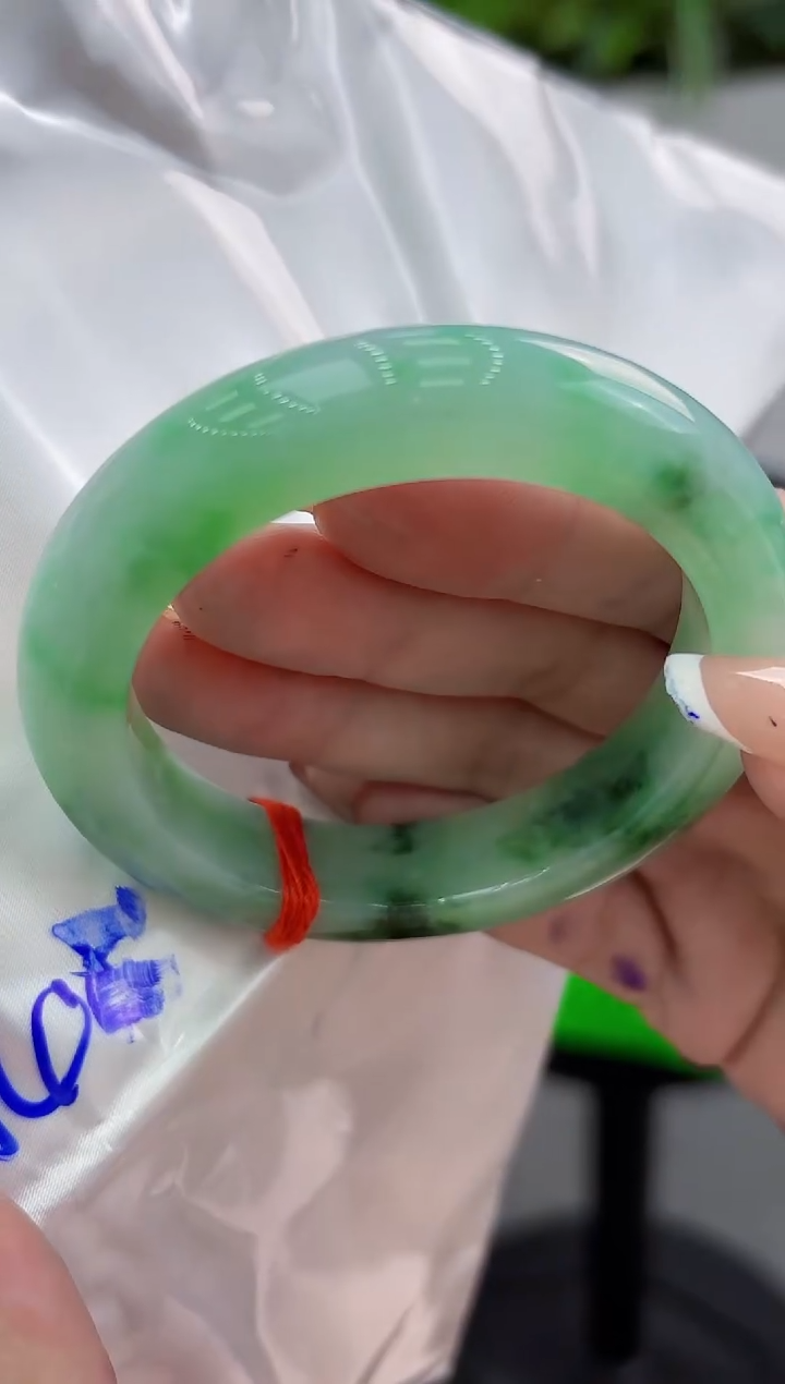 【闪购商品】翡翠手镯未镶嵌翡翠手镯