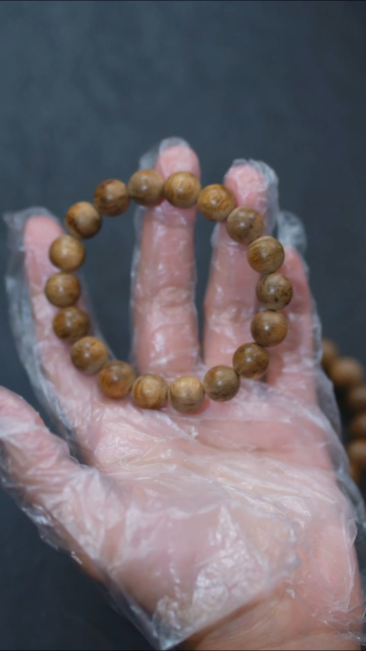 沉香碎屑沉香柬埔寨棋楠种1.1单圈11克