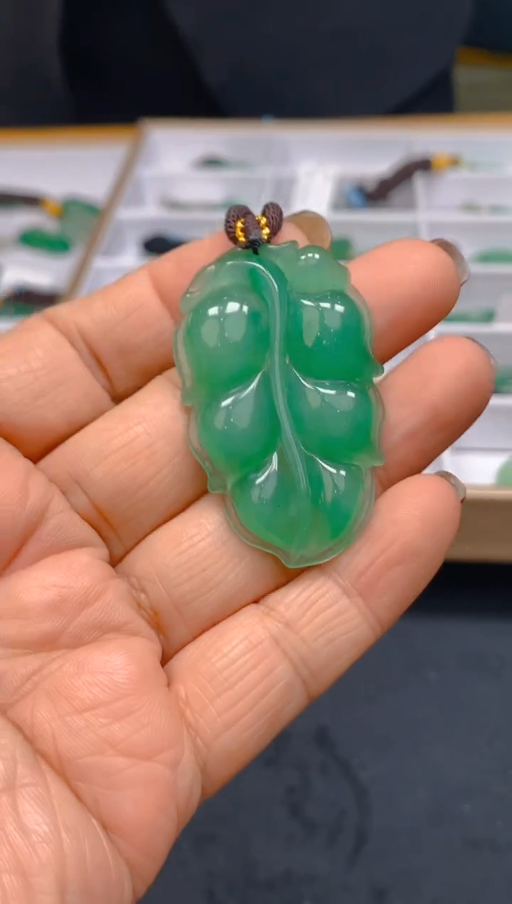 【闪购商品】石英质玉颈饰未镶嵌冰美人非洲翠045