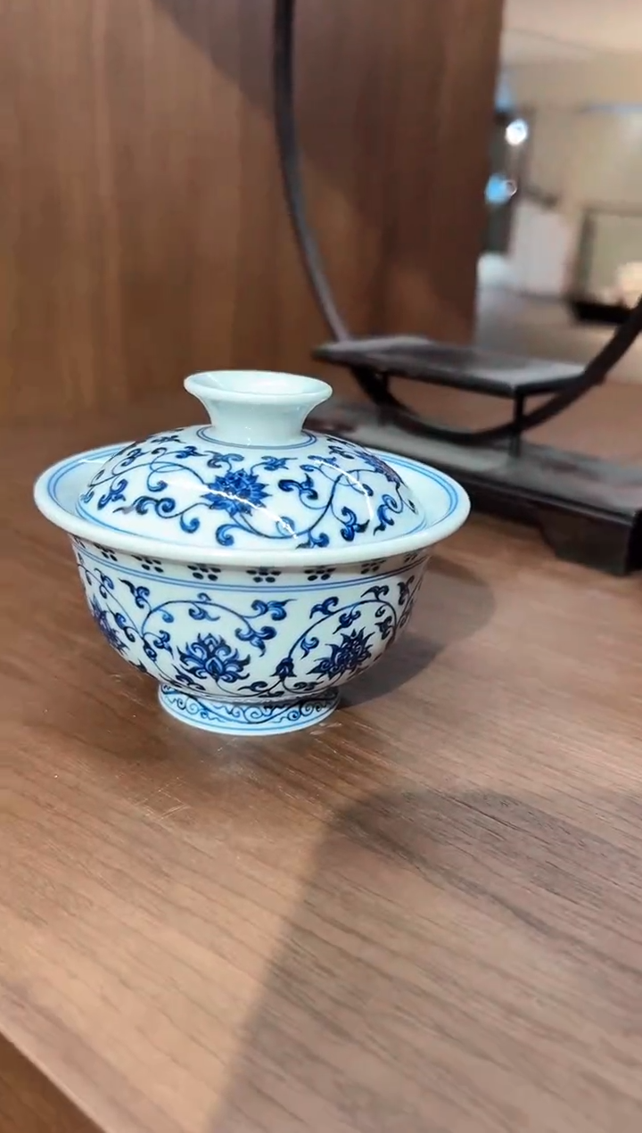 【闪购商品】盖碗常年展缠枝莲盖碗